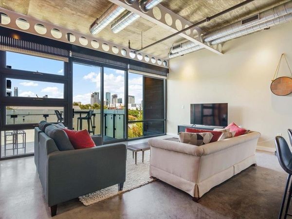1401 Eva ST, Unit 302, Austin, TX 78704