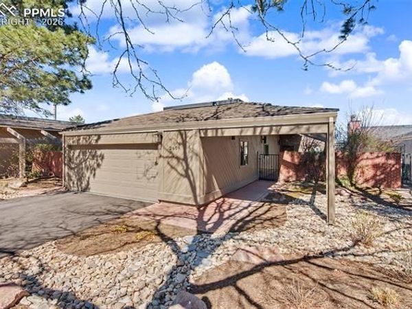 2609 Ashgrove Street, Colorado Springs, CO 80906