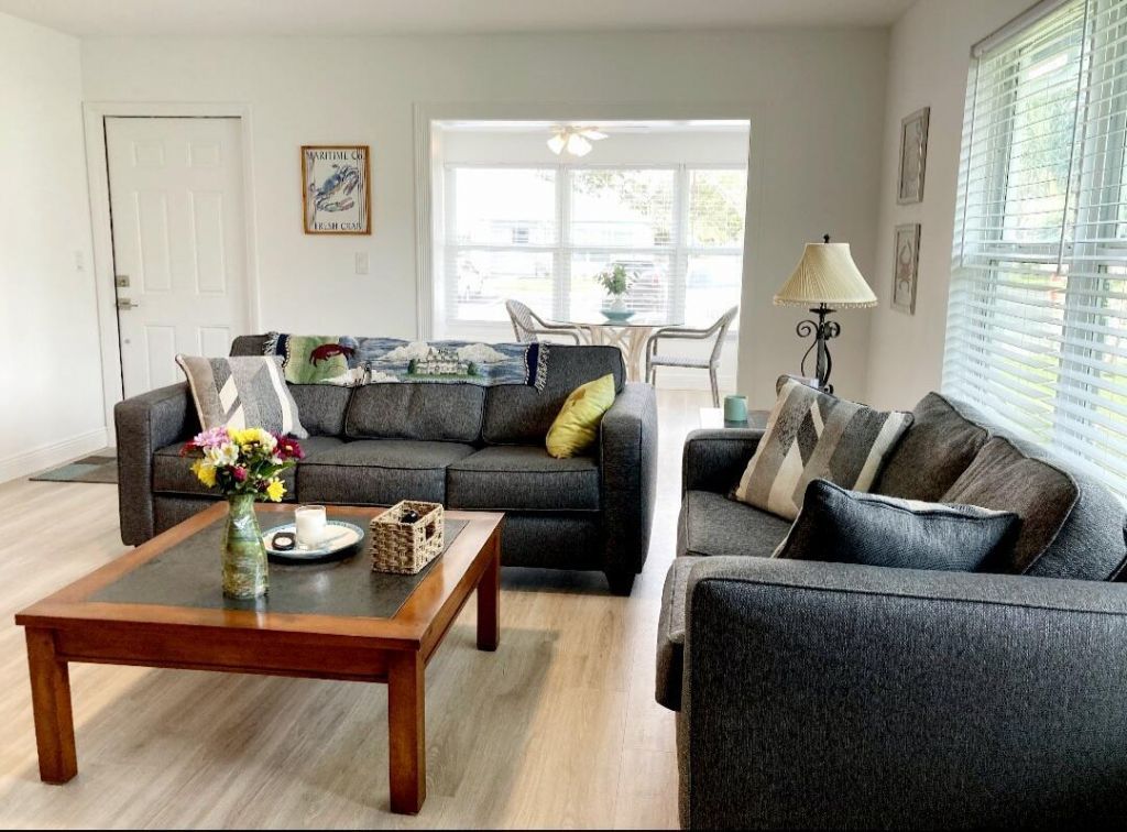 1155 S Drive Circle, Unit A, Delray Beach, FL 33445 Photo