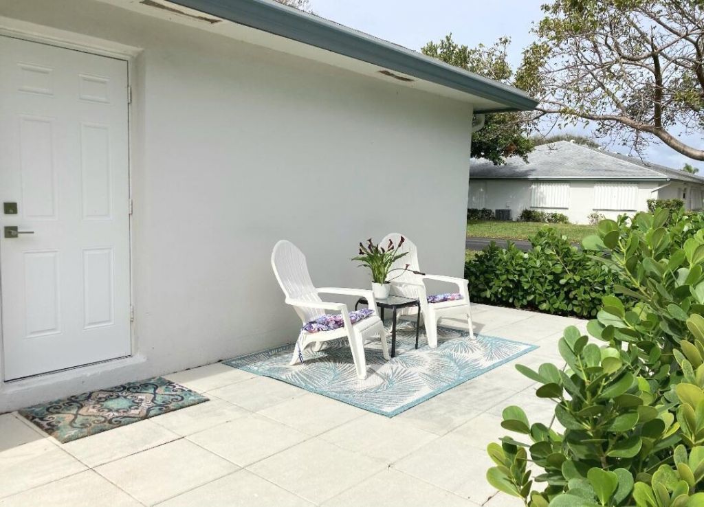 1155 S Drive Circle, Unit A, Delray Beach, FL 33445 Photo