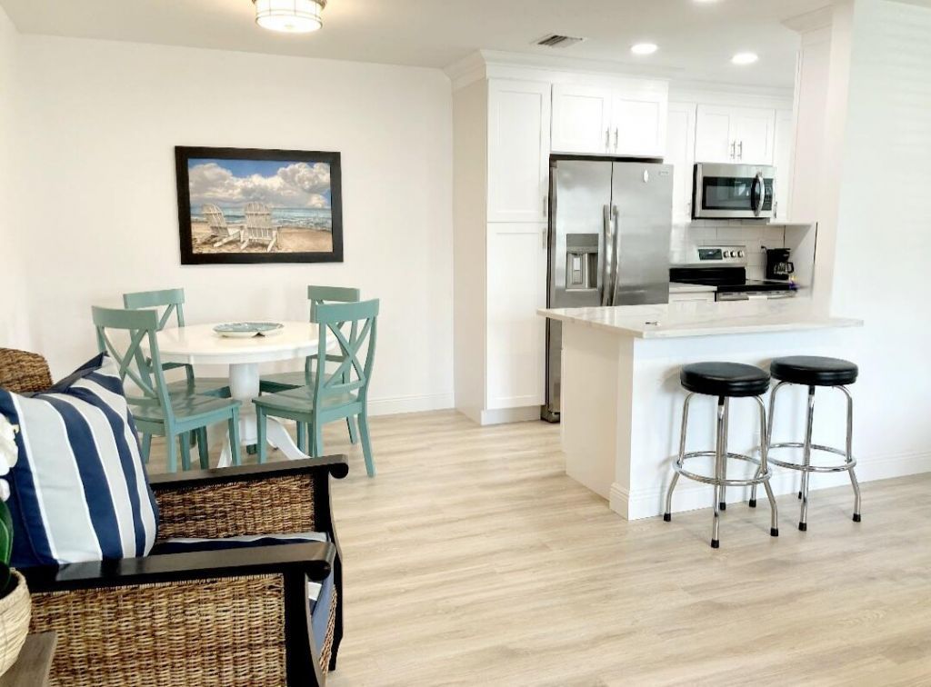 1155 S Drive Circle, Unit A, Delray Beach, FL 33445 Photo