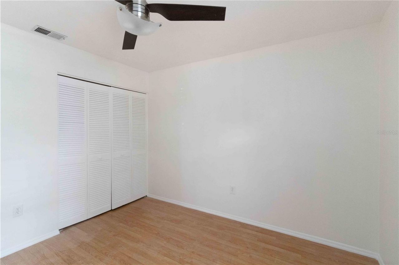 3833 59th Avenue W, Bradenton, FL 34210 Photo