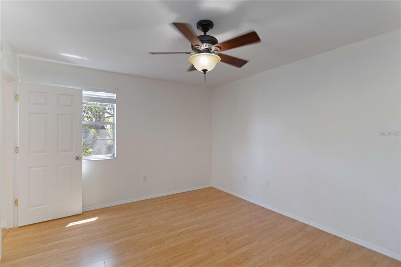 3833 59th Avenue W, Bradenton, FL 34210 Photo