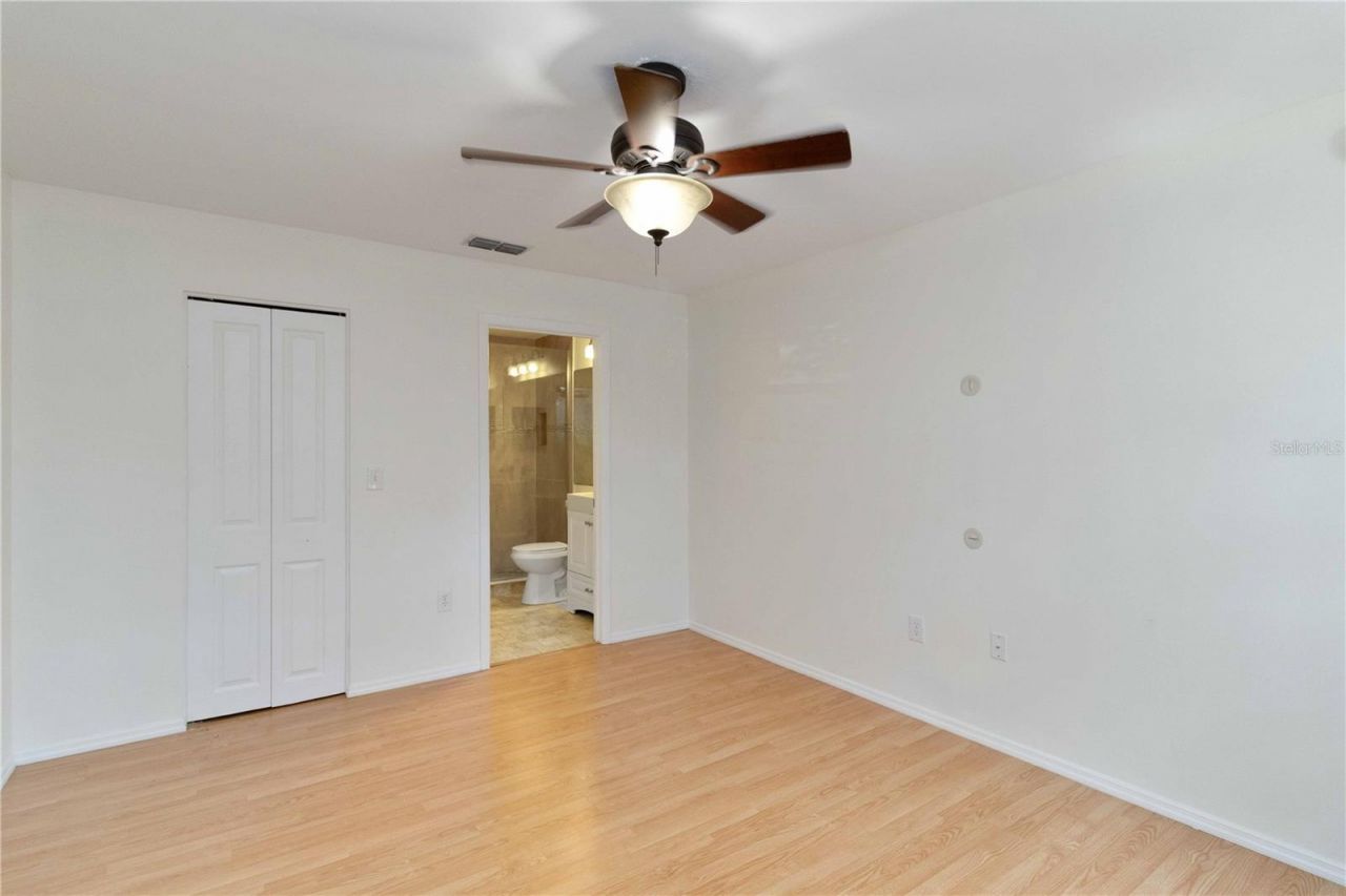 3833 59th Avenue W, Bradenton, FL 34210 Photo