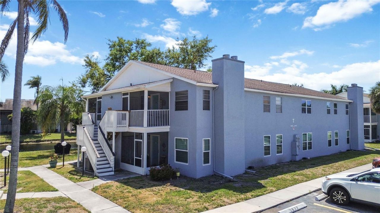 3833 59th Avenue W, Bradenton, FL 34210 Photo