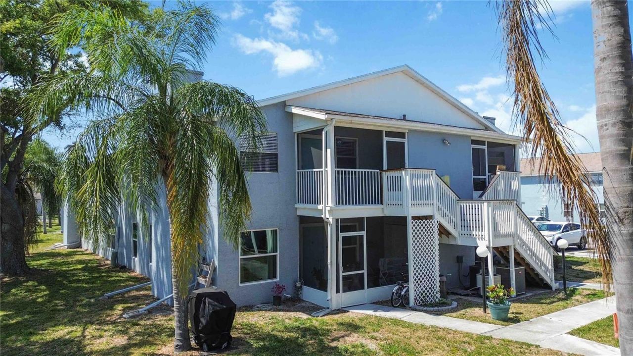 3833 59th Avenue W, Bradenton, FL 34210 Photo