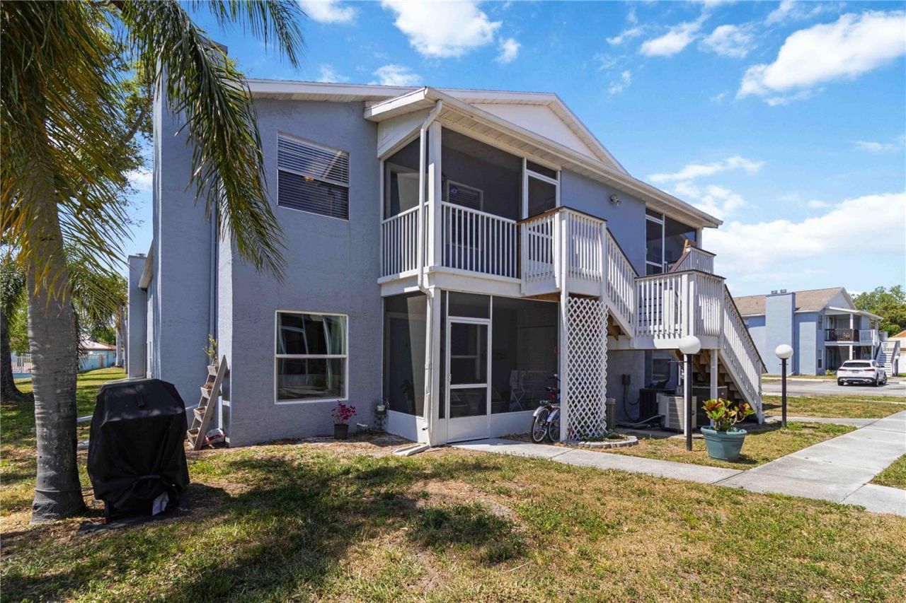 3833 59th Avenue W, Bradenton, FL 34210 Photo