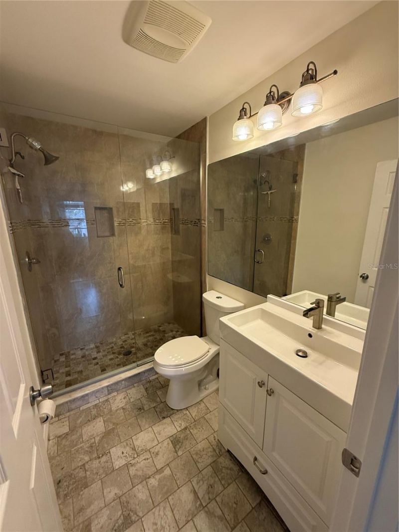 3833 59th Avenue W, Bradenton, FL 34210 Photo