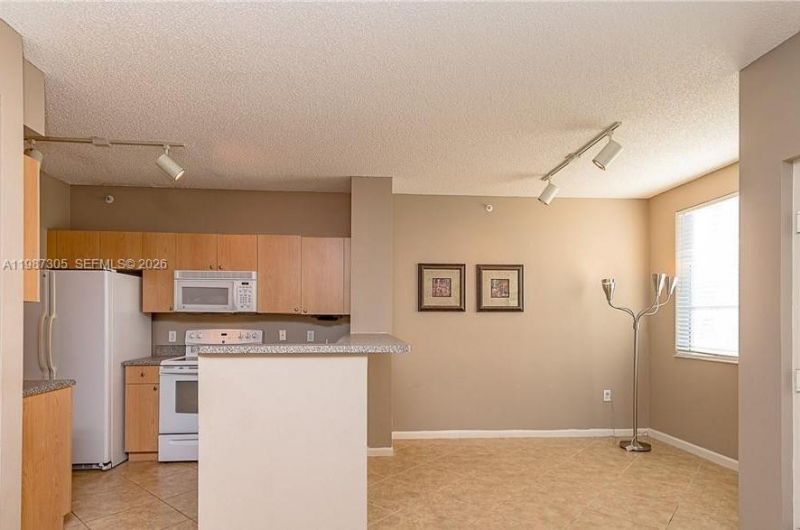 8000 N Nob Hill Rd, Unit 107, Tamarac, FL 33321 Photo