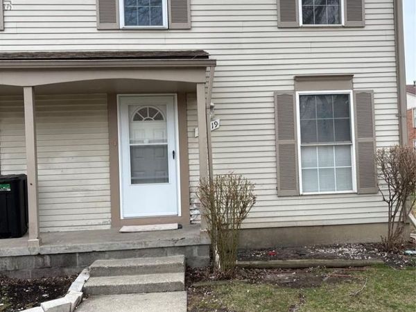 35519 Turner Drive, Sterling Heights, MI 48312