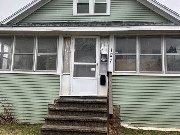 127 Schiller Avenue , Syracuse, NY 13203