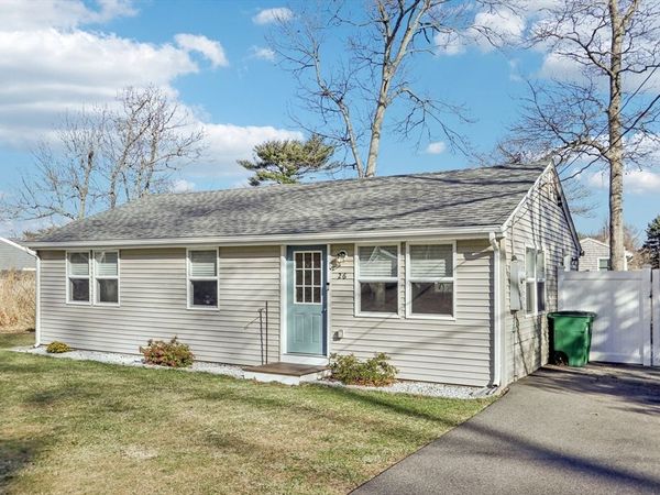 26 Blake Ave, Pembroke, MA 02359