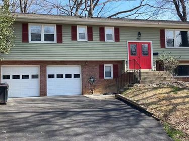 9821 HAMPTON LANE, FAIRFAX, VA 22030