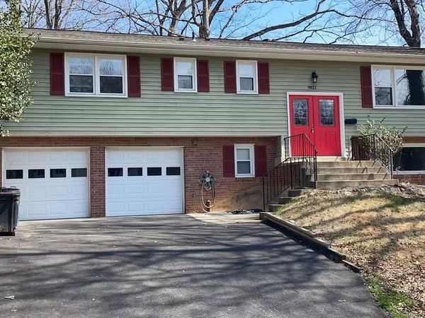 9821 HAMPTON LANE, FAIRFAX, VA 22030