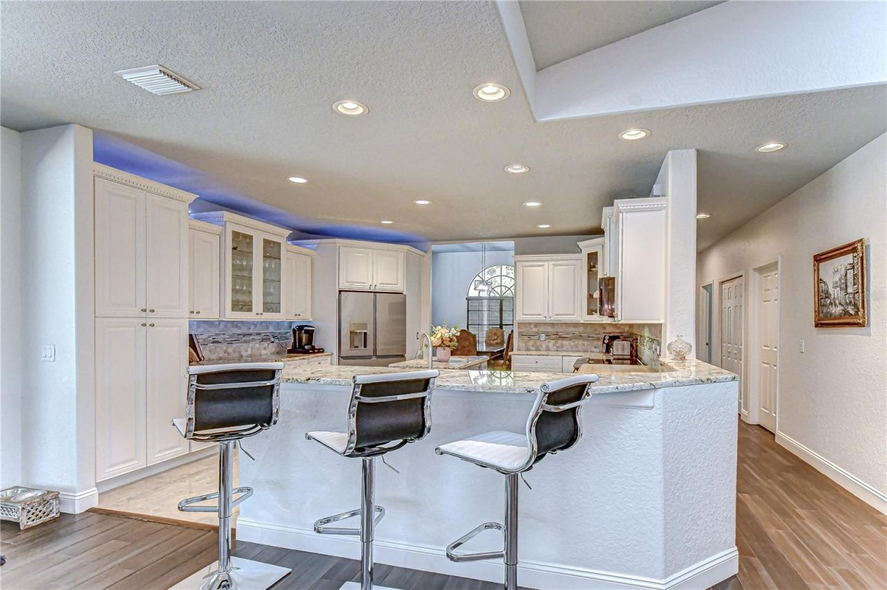 6623 Stonington Drive N, Tampa, FL 33647 Photo