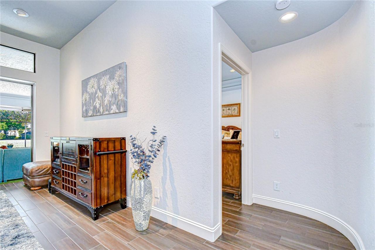 6623 Stonington Drive N, Tampa, FL 33647 Photo