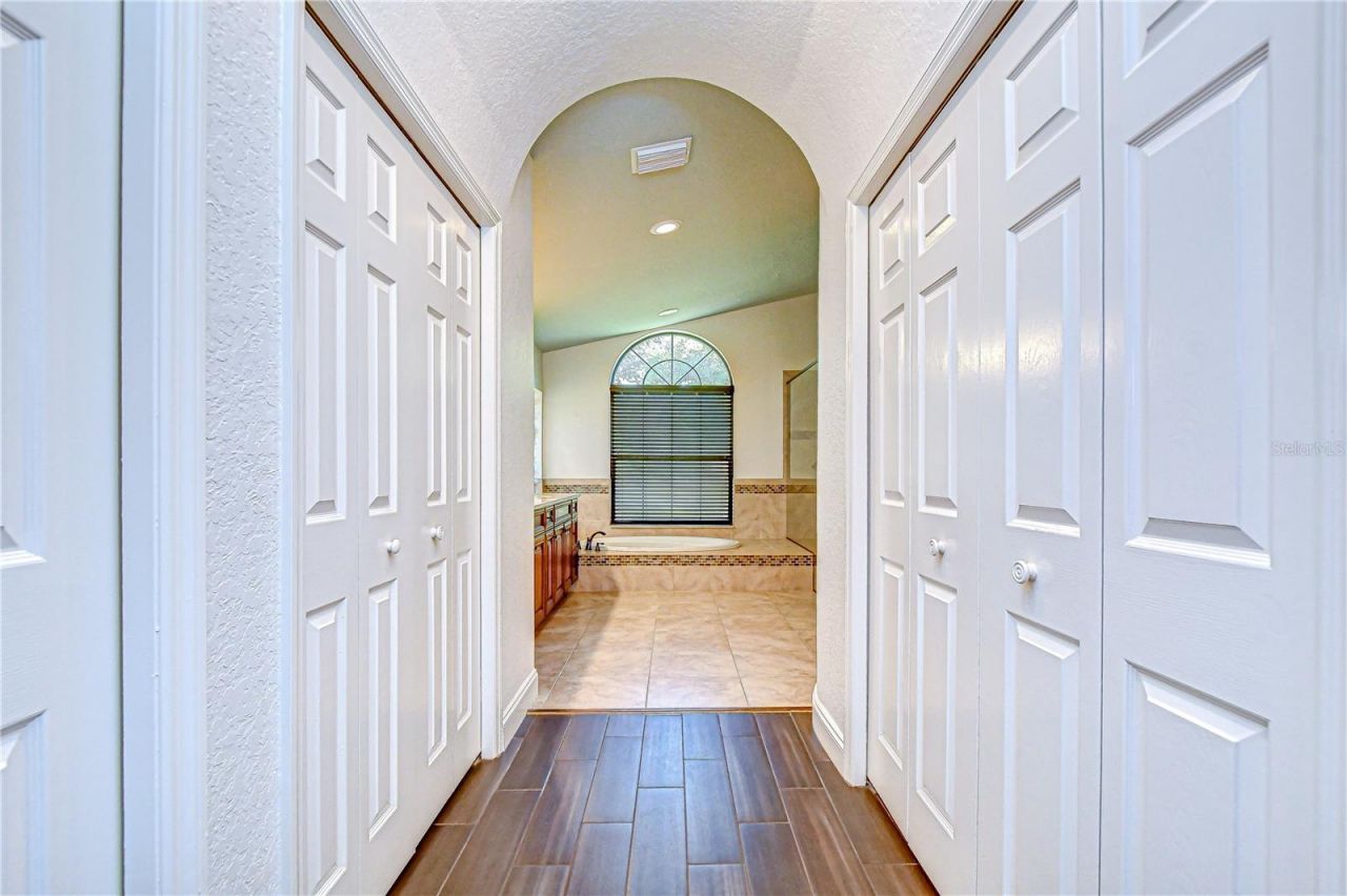 6623 Stonington Drive N, Tampa, FL 33647 Photo