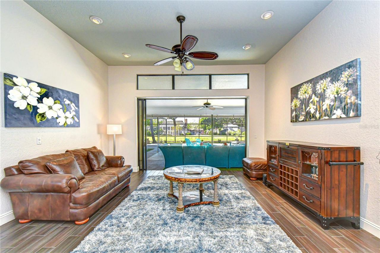 6623 Stonington Drive N, Tampa, FL 33647 Photo