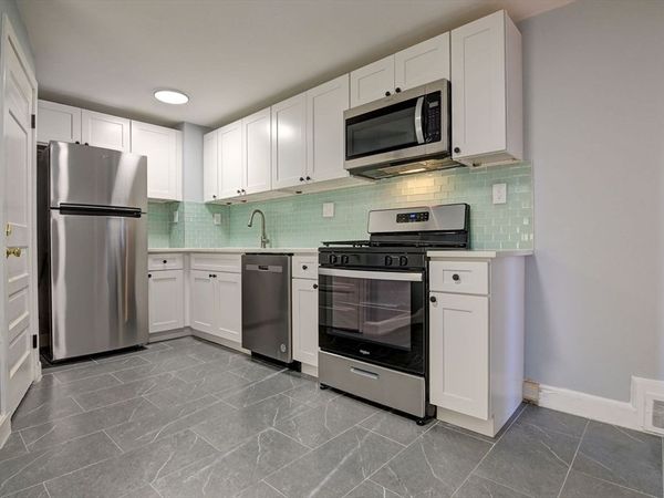 23 Langley Cir, Unit 2, Quincy, MA 02170