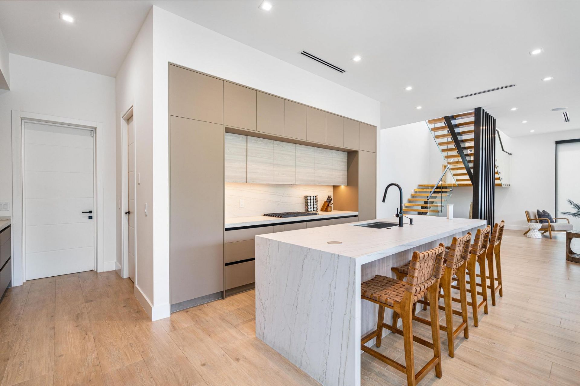 719 N Victoria Park Road, Fort Lauderdale, FL 33304 Photo