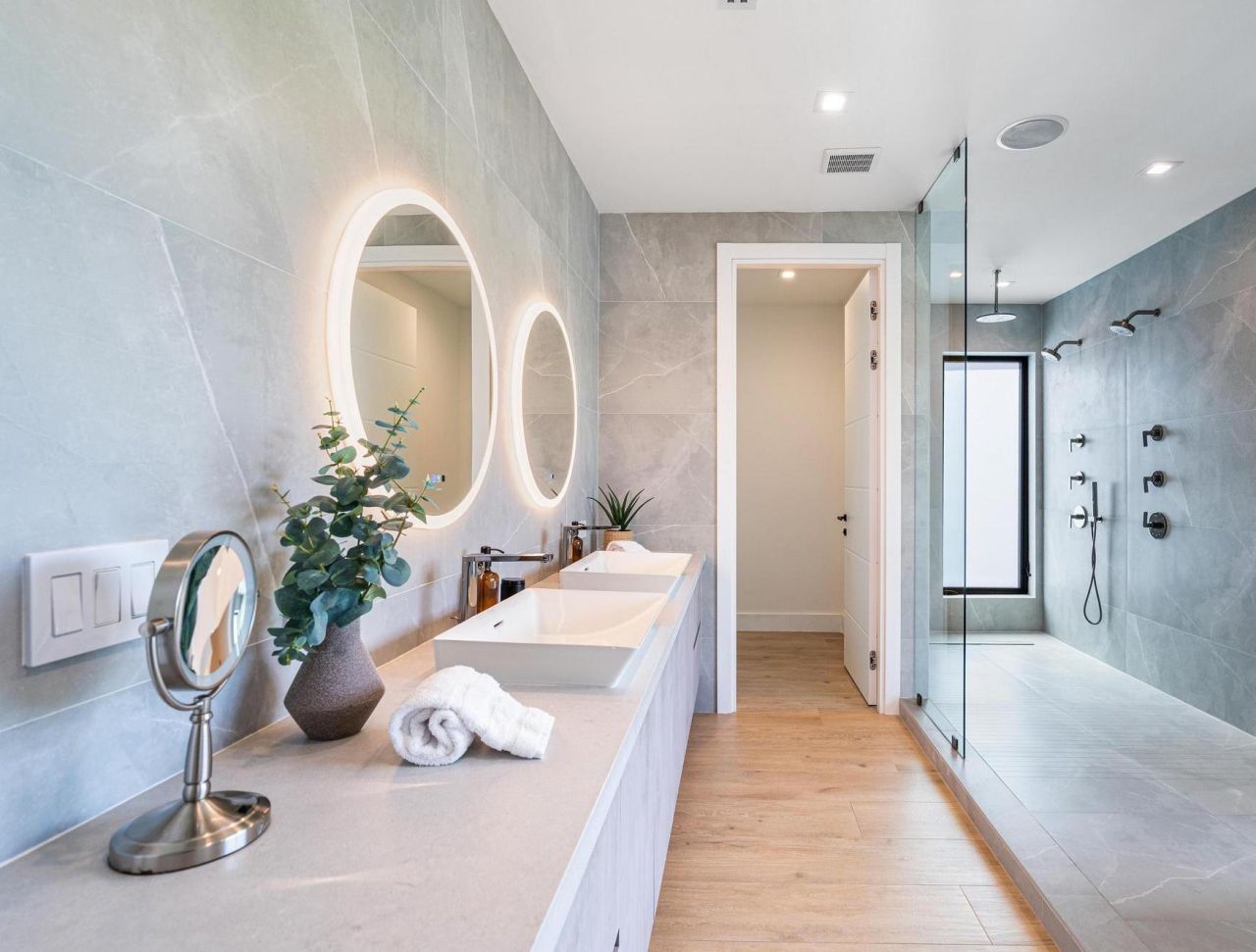 719 N Victoria Park Road, Fort Lauderdale, FL 33304 Photo