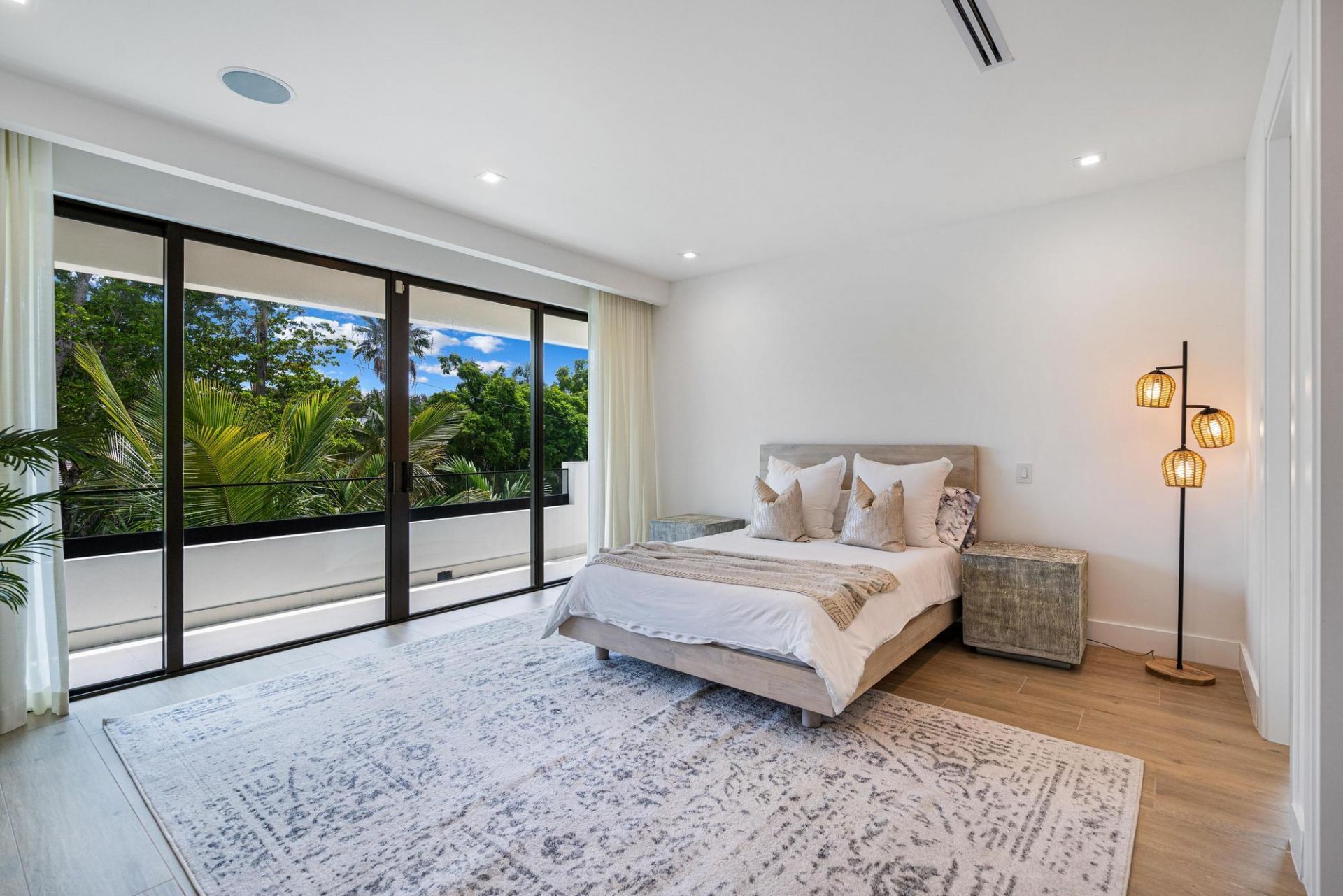 719 N Victoria Park Road, Fort Lauderdale, FL 33304 Photo