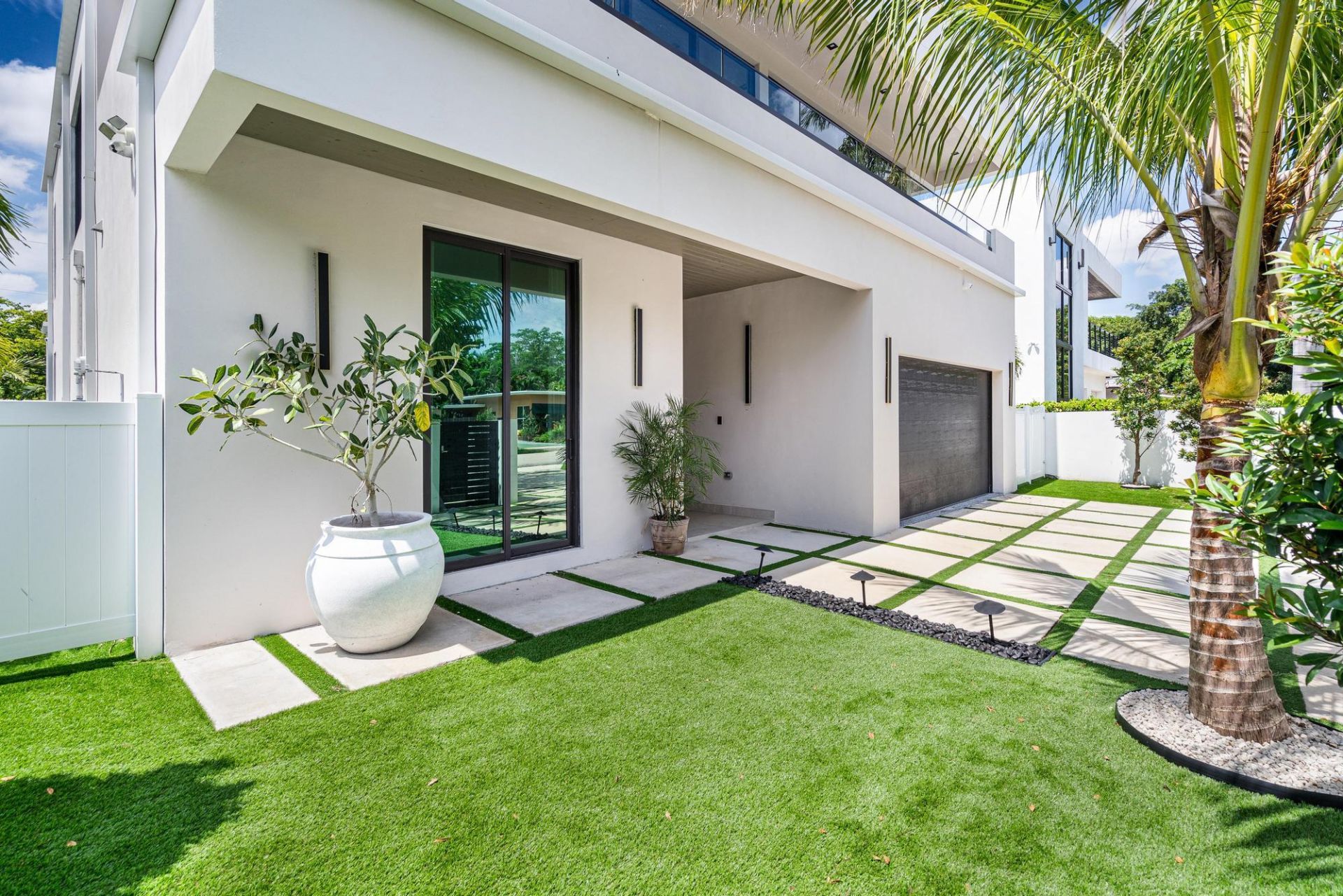 719 N Victoria Park Road, Fort Lauderdale, FL 33304 Photo