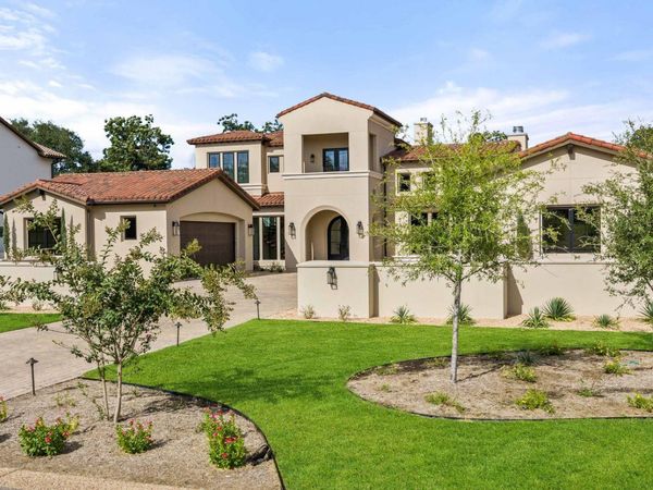 240 La Serena LOOP, Horseshoe Bay, TX 78657