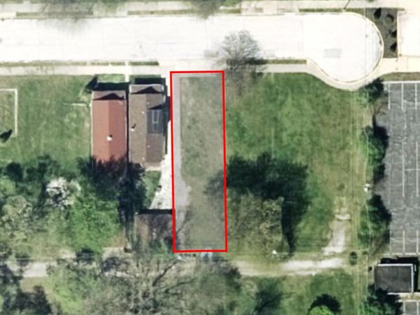 19 154th Place , Calumet City, IL 60409