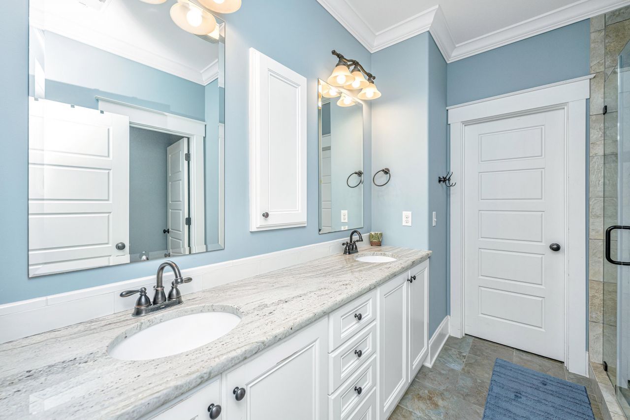 4 Sharks Tooth Circle Photo 29