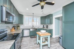 4 Sharks Tooth Circle photo 4