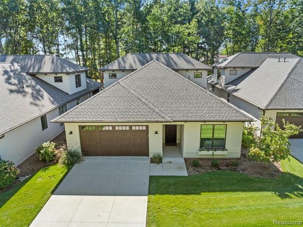 2031 Ottawa Beach Road, Park Twp, MI 49424