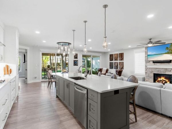 2031 Ottawa Beach Road, Park Township, Mi 49424