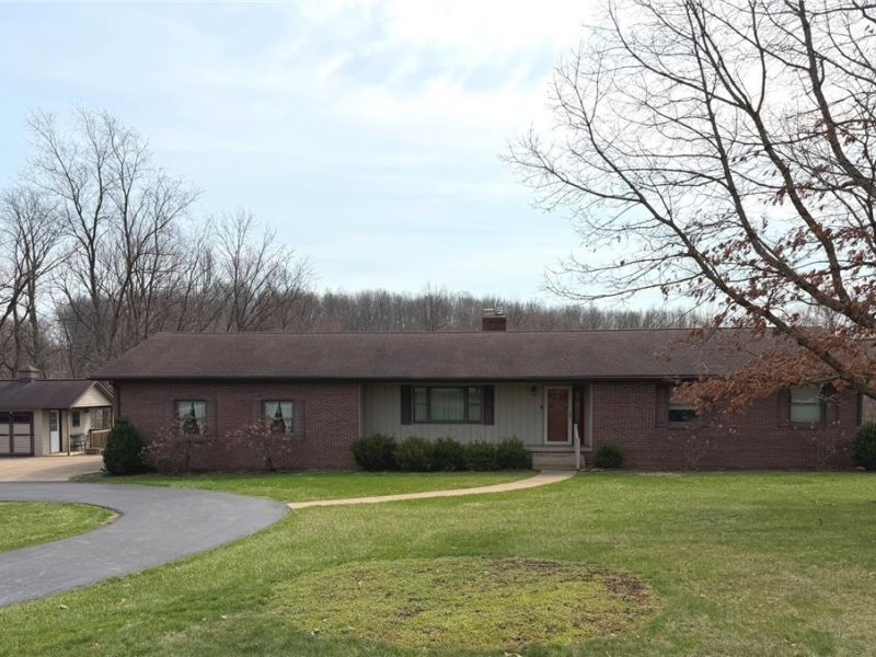 8258 S Elyria Road, Shreve, OH 44676 Photo 2