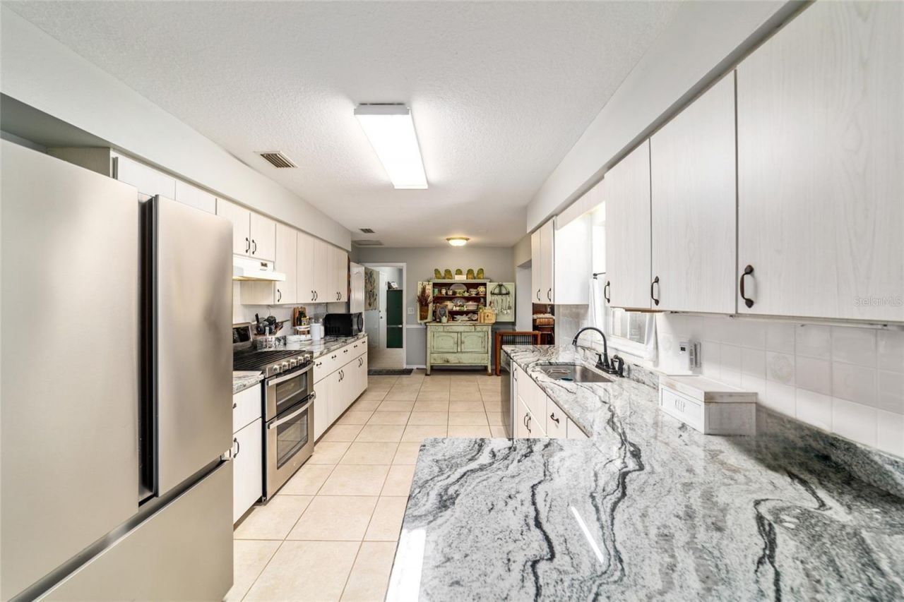 4849 NE 132nd Place , Anthony, FL 32617 Photo