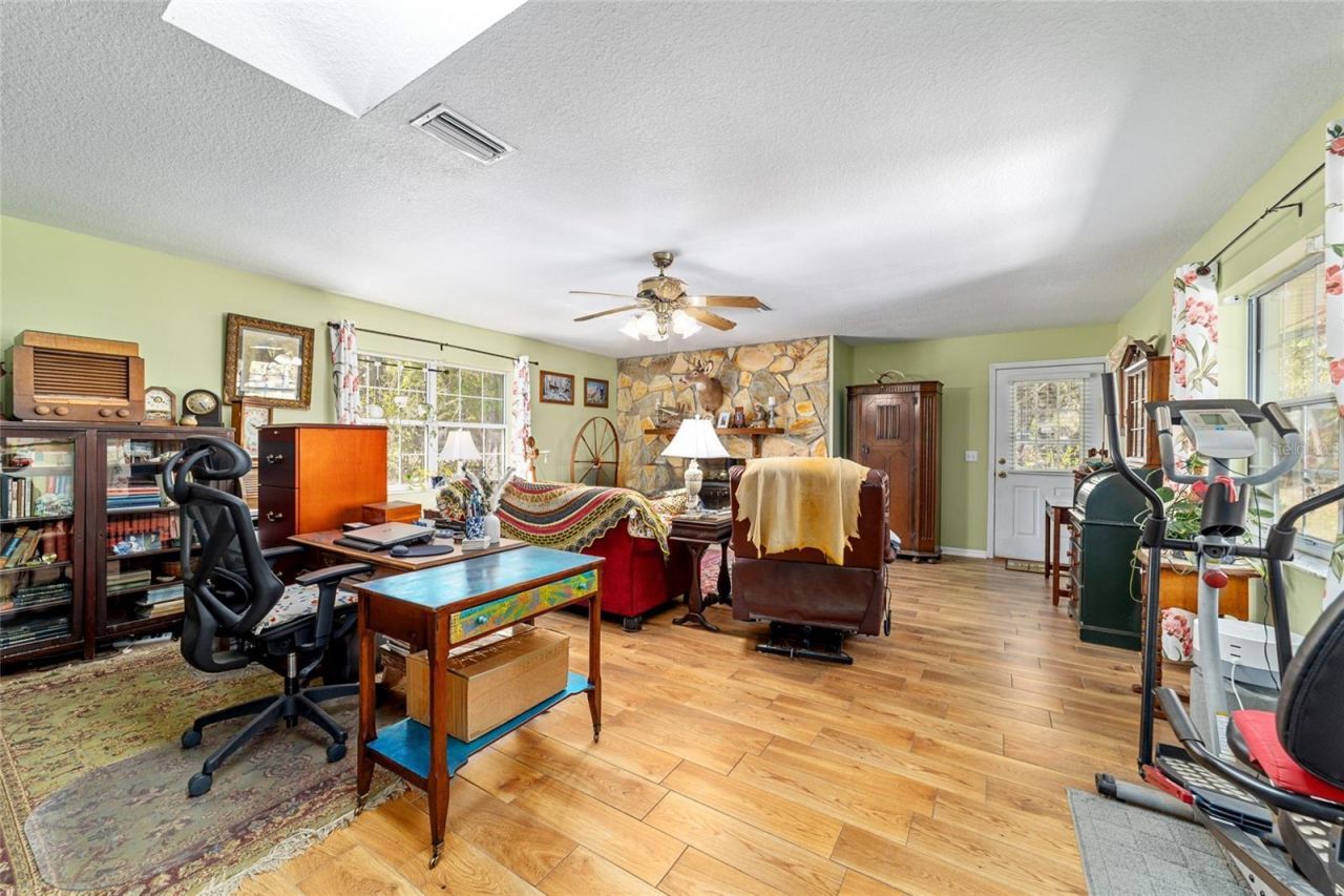 4849 NE 132nd Place , Anthony, FL 32617 Photo