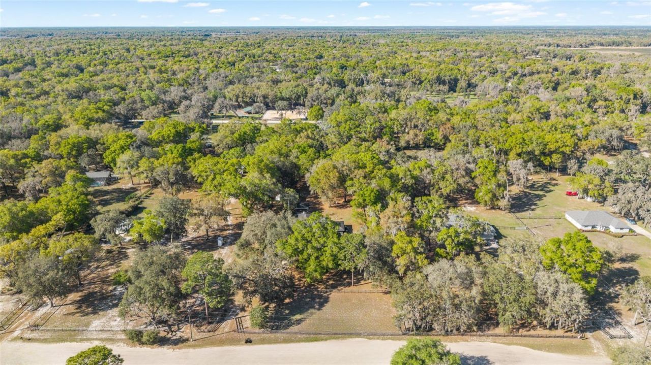 4849 NE 132nd Place , Anthony, FL 32617 Photo