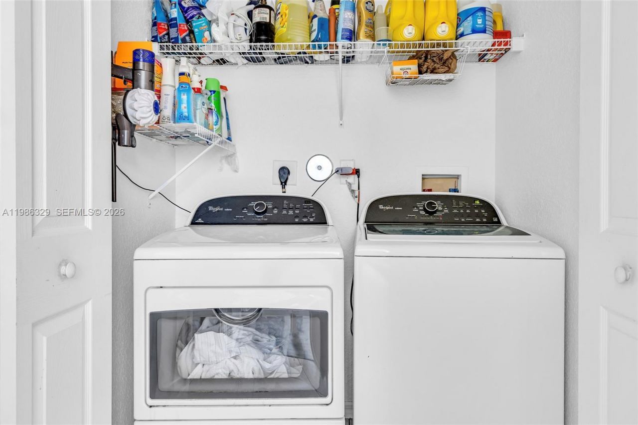 2905 Crestwood Ter , Unit 3203, Margate, FL 33063 Photo