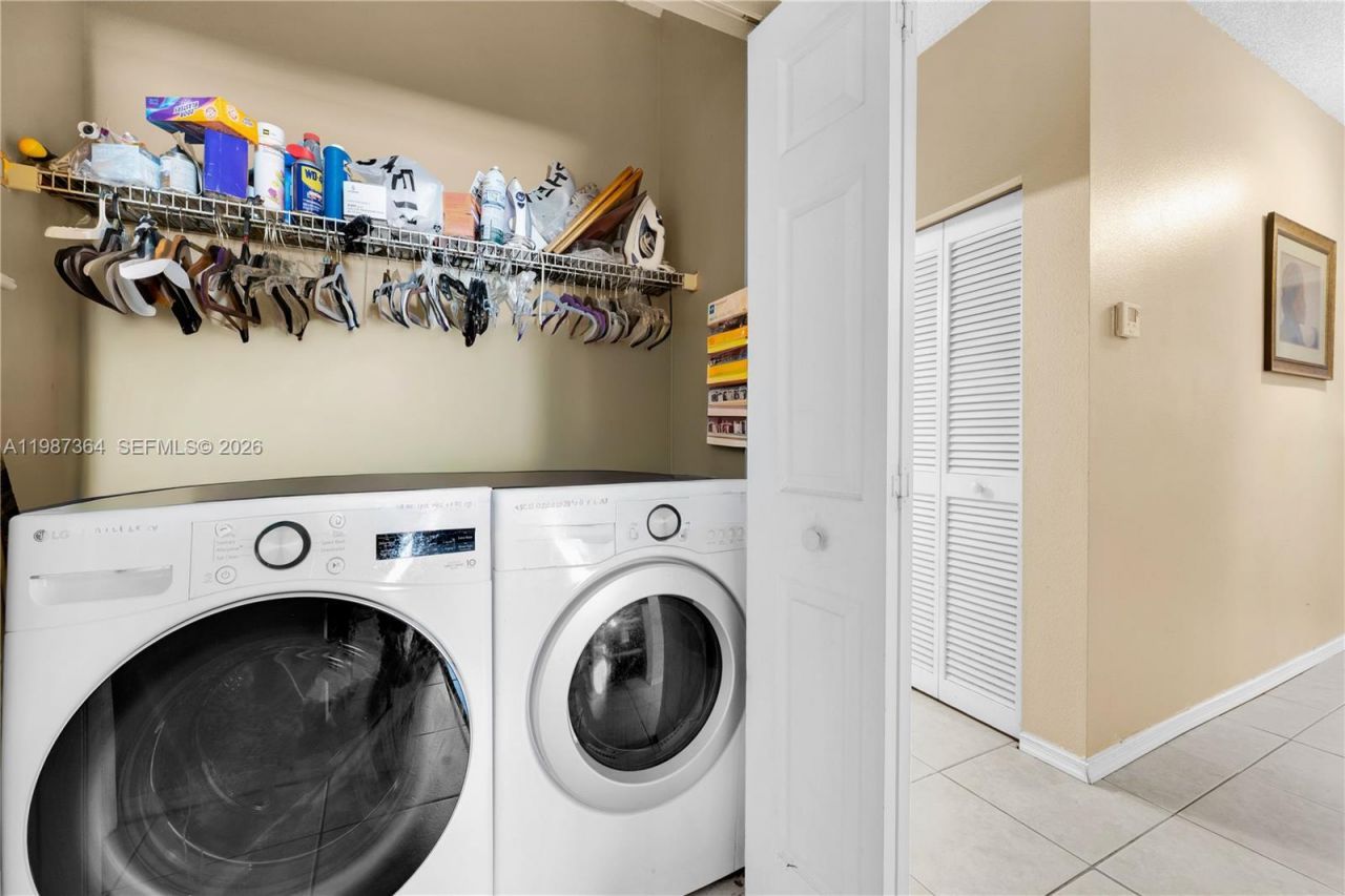 19269 NW 14th St, Pembroke Pines, FL 33029 Photo