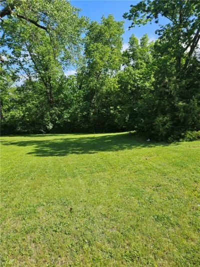 Nw 50th Terrace, Northmoor, MO 64151 Main Photo