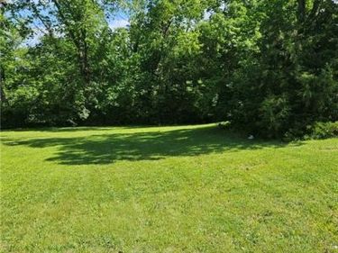 NW 50th Terrace, Northmoor, MO 64151
