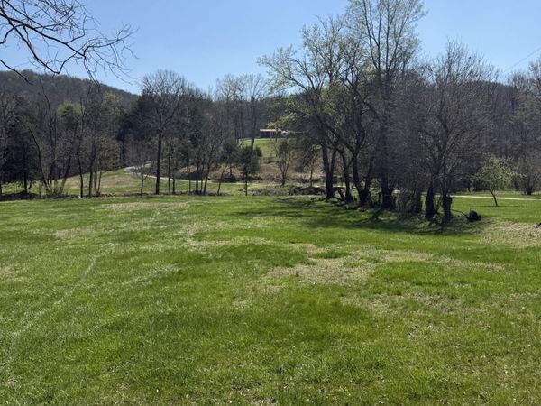 2744 Clever Creek Rd , Watertown, TN 37184