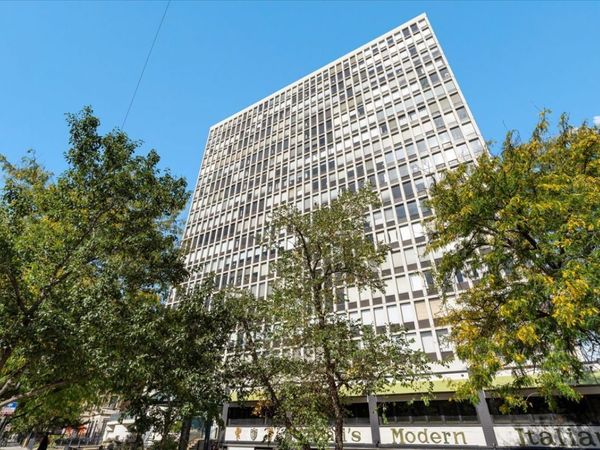 444 W Fullerton Parkway, Unit 1601, Chicago, IL 60614