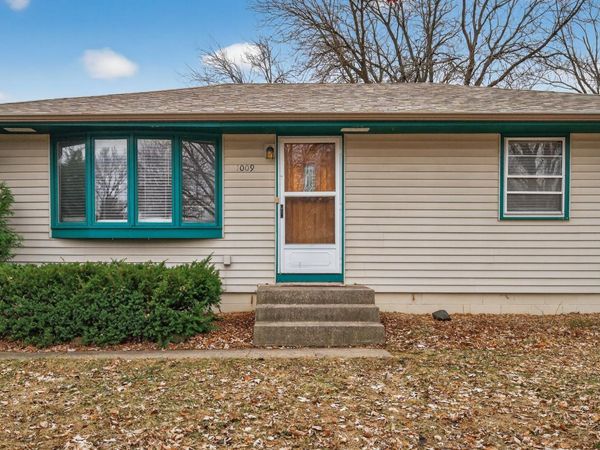 1009 Sunkist Parkway, Brooklyn Park, MN 55444