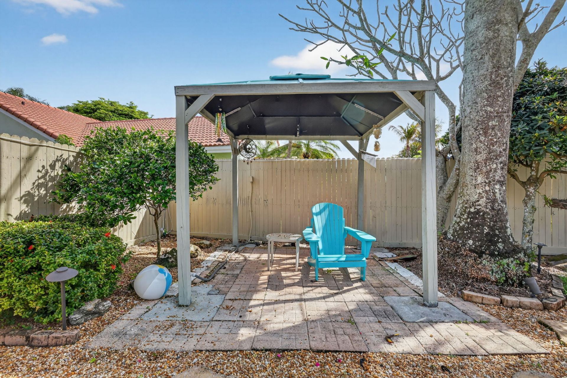 5875 Sun Pointe Circle, Boynton Beach, FL 33437 Photo