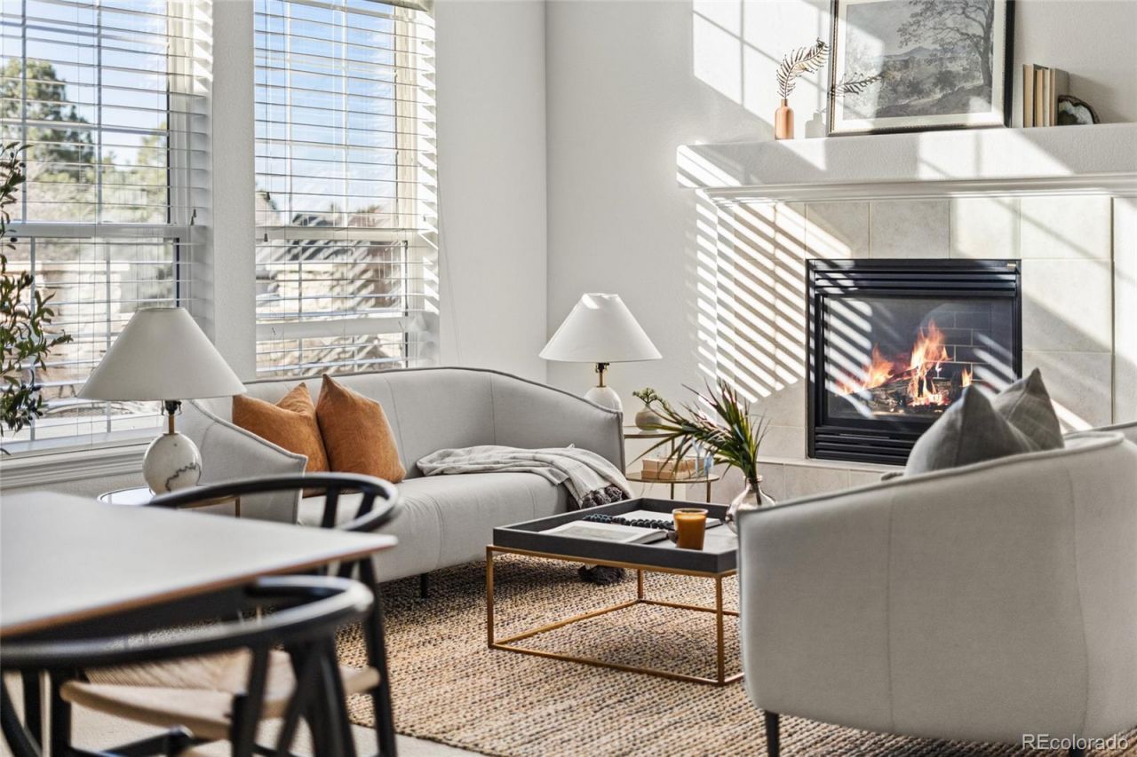 8880 Edinburgh Circle, Highlands Ranch, CO 80129 Main Photo