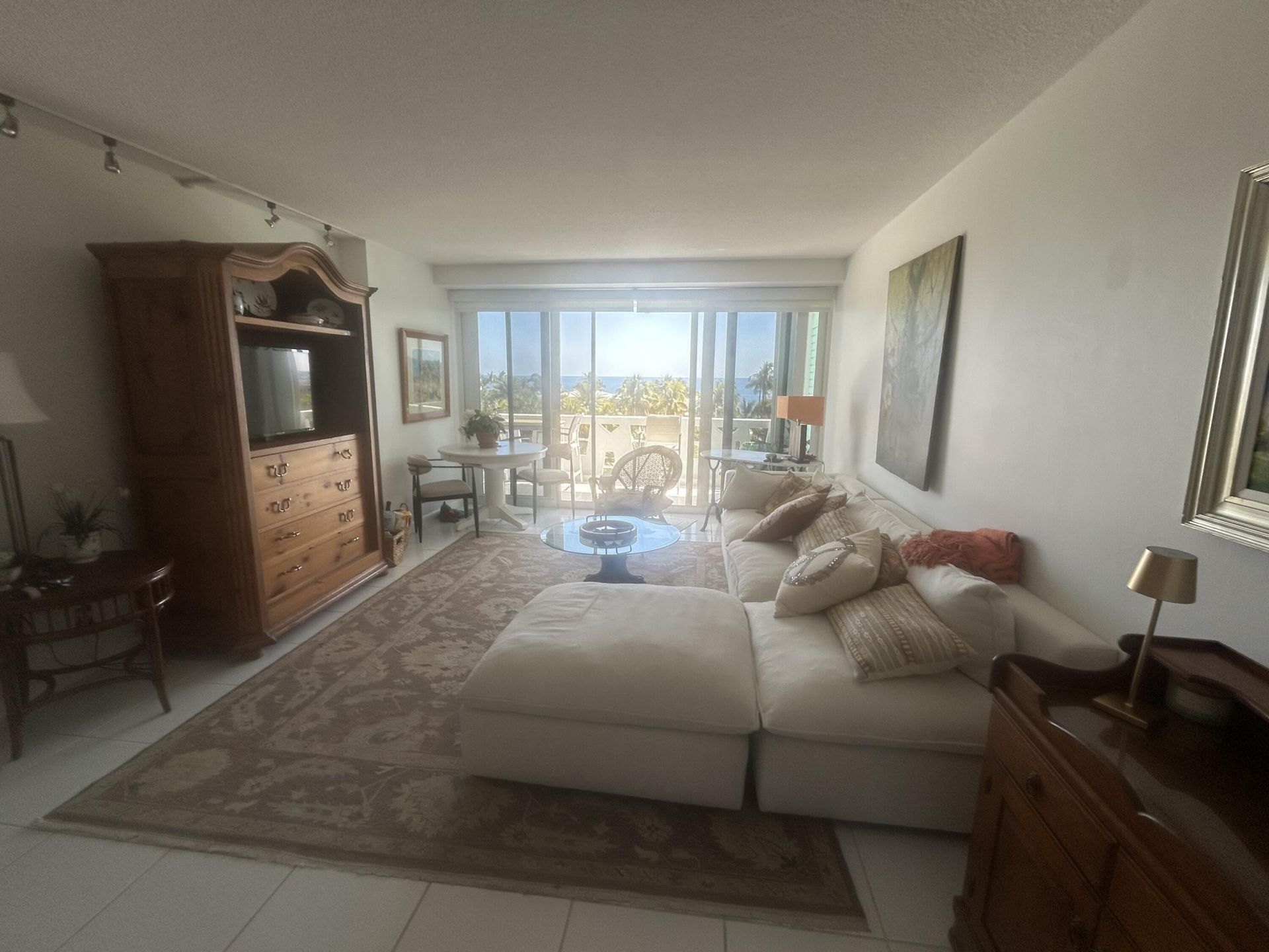 2840 N Ocean Boulevard, Unit 507, Fort Lauderdale, FL 33308 Photo