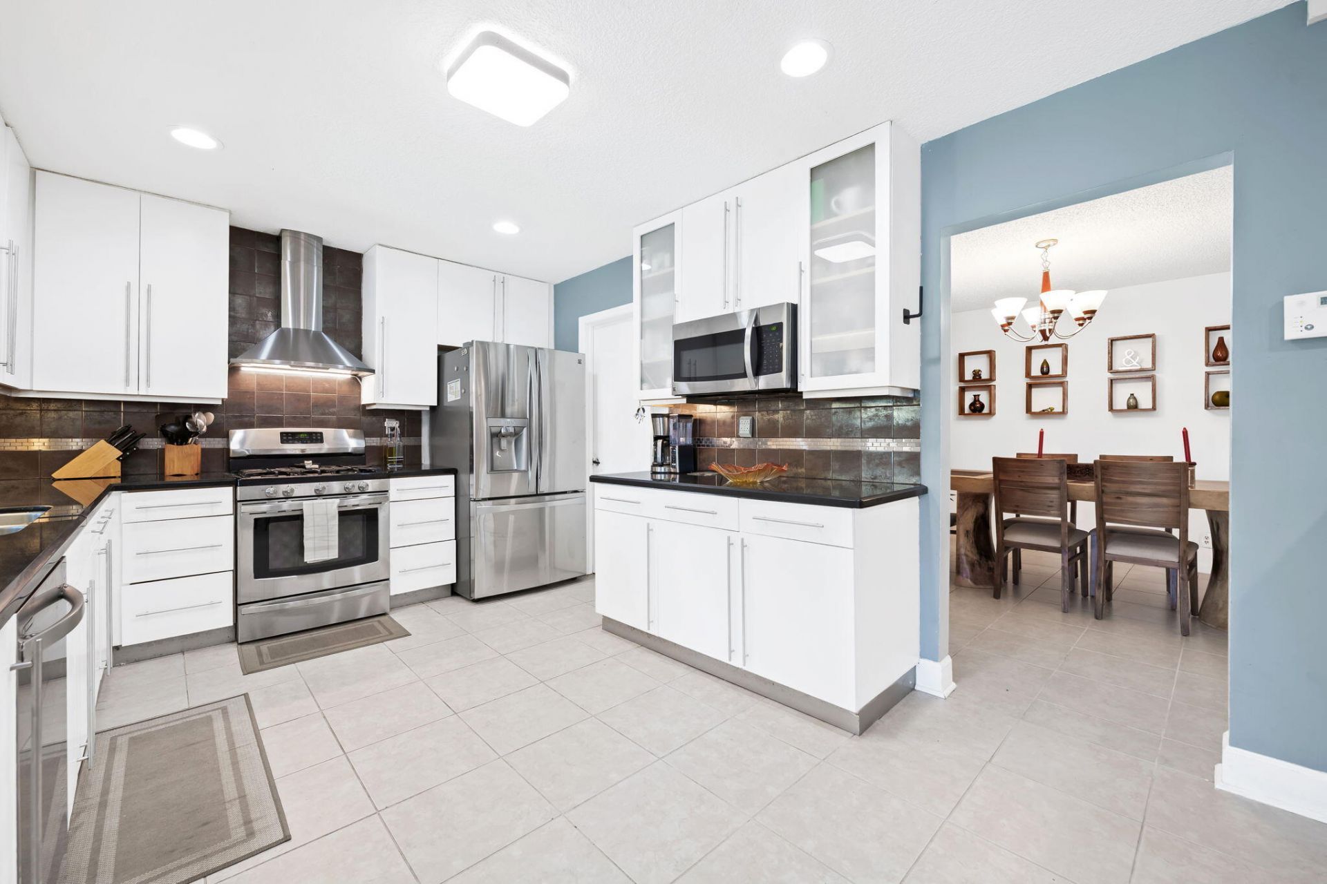 9121 NW 13th Street, Plantation, FL 33322 Photo