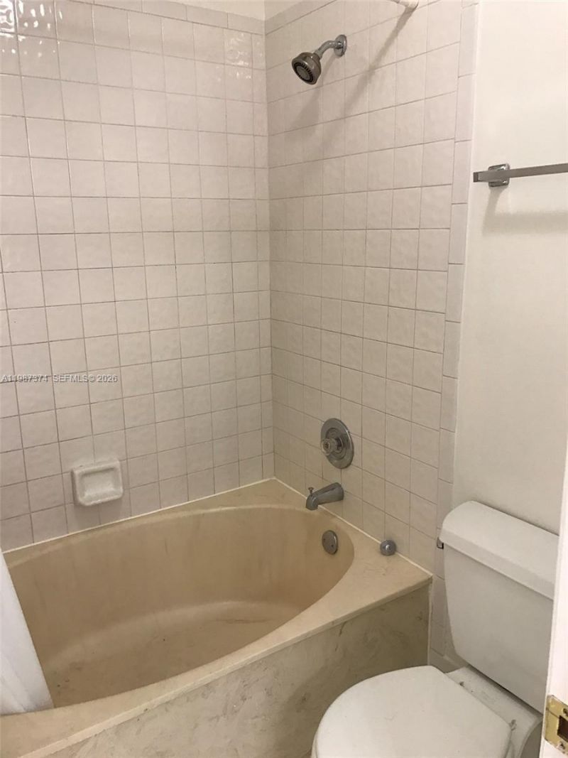 3564 Magellan Cir , Unit 214-1, Aventura, FL 33180 Photo