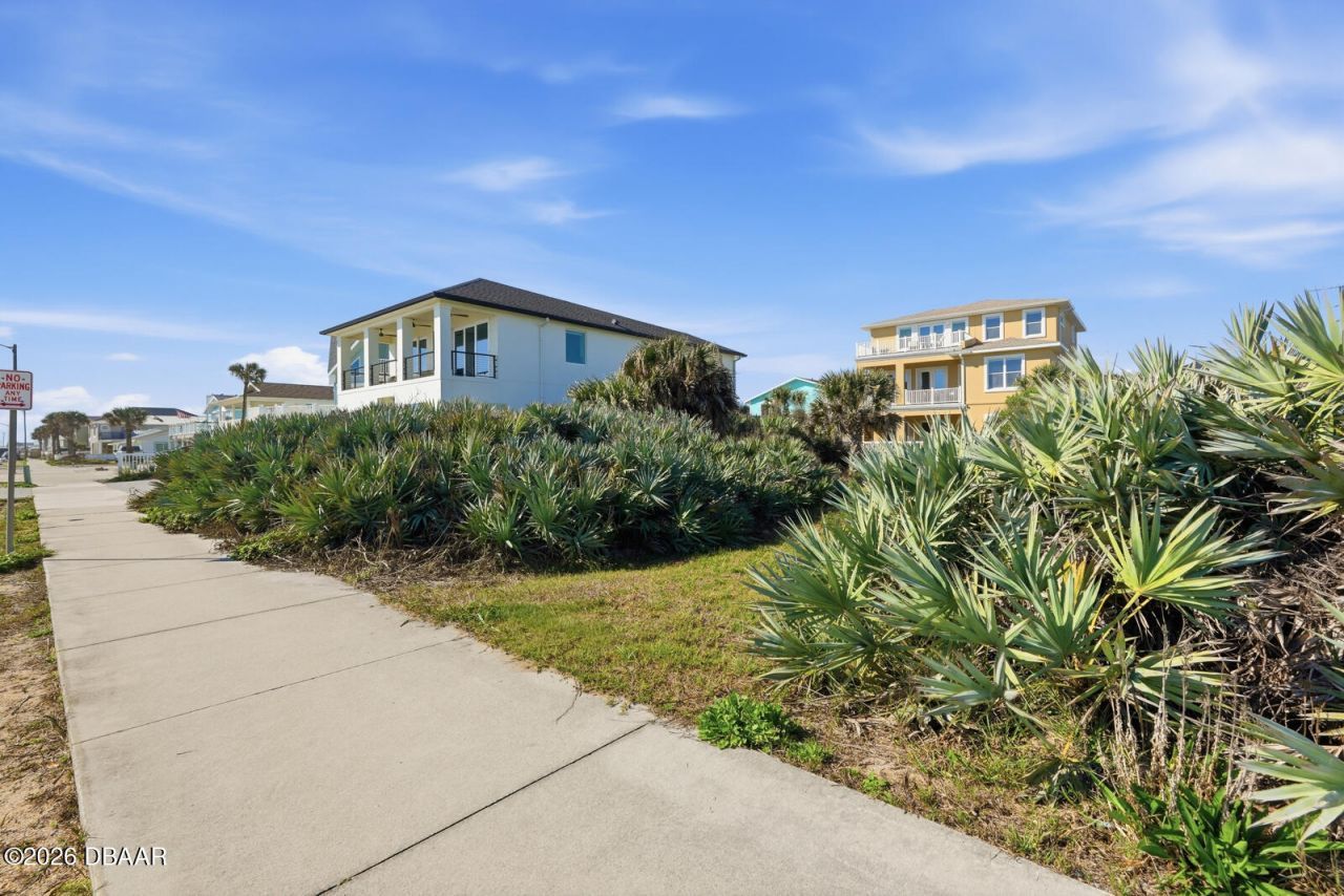 2208 S Ocean Shore Boulevard, Flagler Beach, FL 32136 Photo